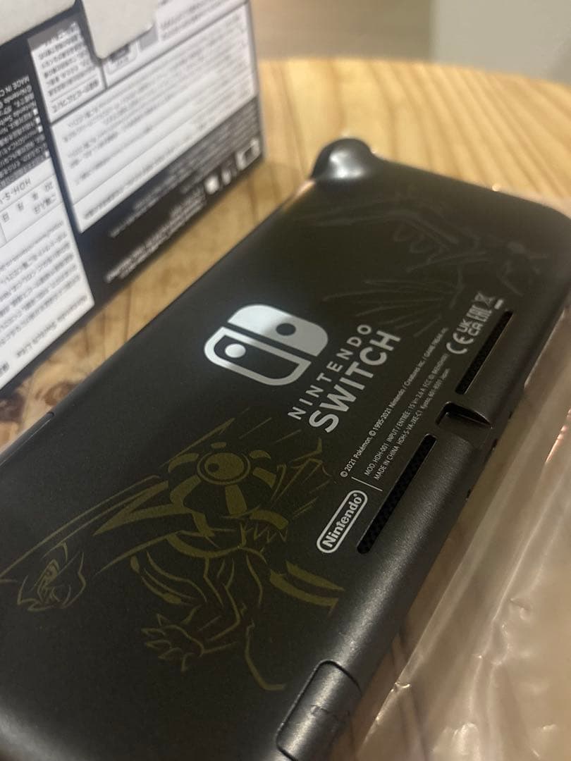 極美品Nintendo Switch Lite ディアルガ パルキア　ポケモン