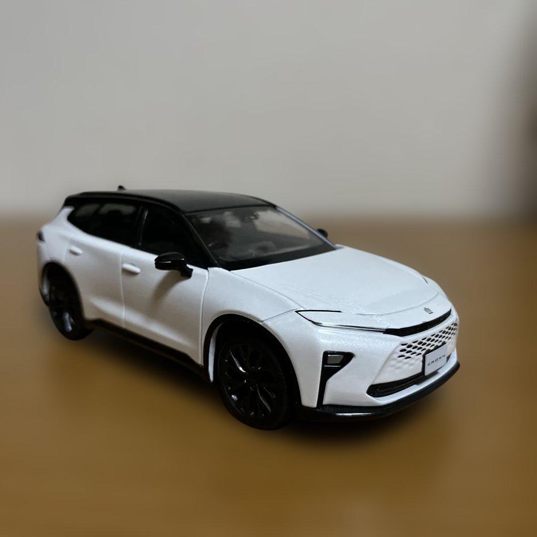 クラウン　エステート　カラーサンプル　ミニカー　人気のツートン