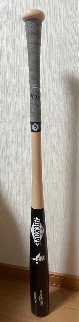 オールドヒッコリー　硬式木製バット　84cm トラウトモデル