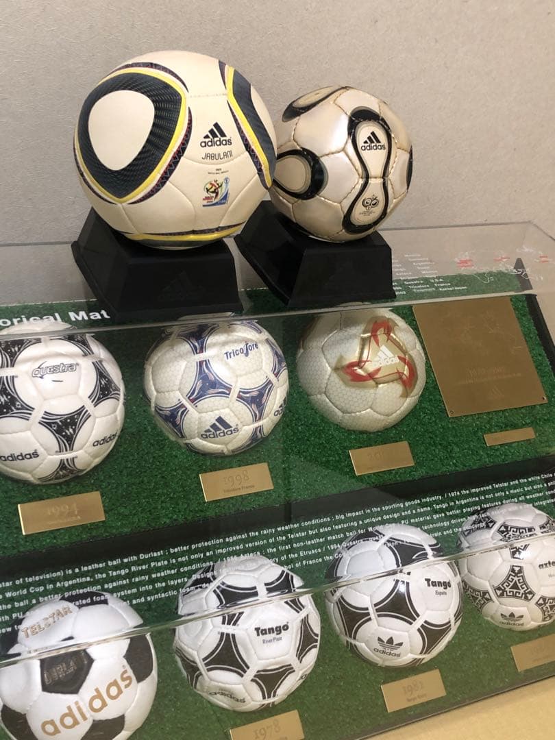 限定品 ワールドカップ サッカーボール 1970 2002 2006 2010
