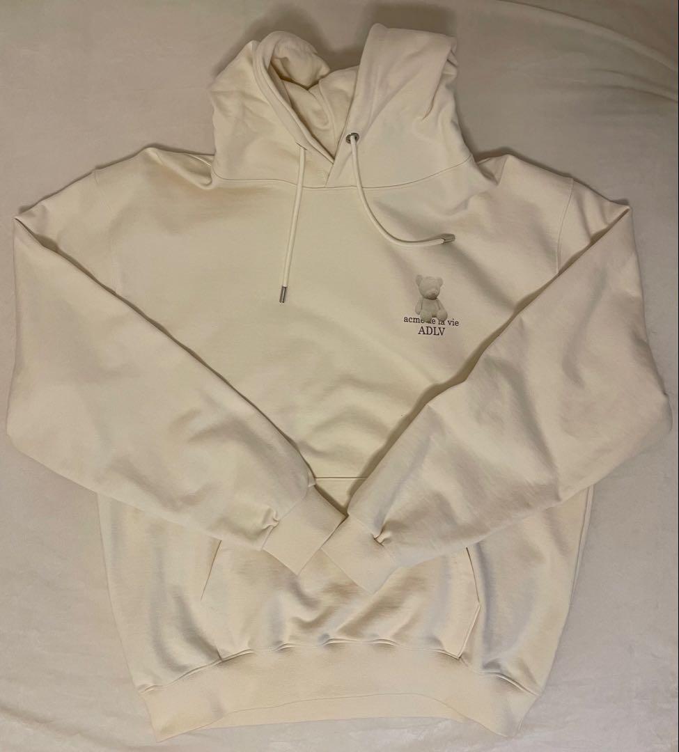 acmé de la vie：FUZZY BEAR HOODIE