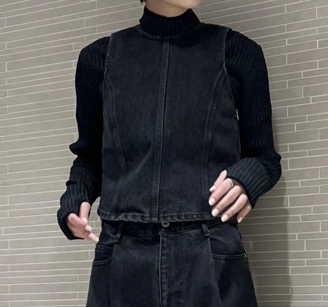 トップス < H > HEAVY DENIM VEST