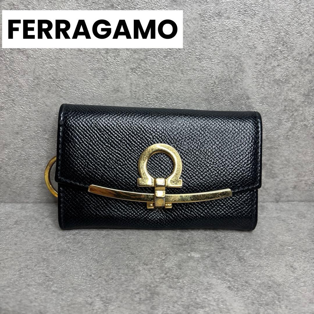 極美品！Ferragamo フェラガモ 6連キーケース ガンチーニ ブラック