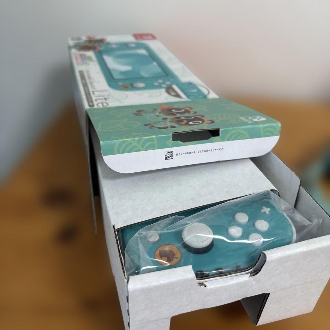 美品！Nintendo Switch Liteどうぶつの森セット　アロハ柄、他