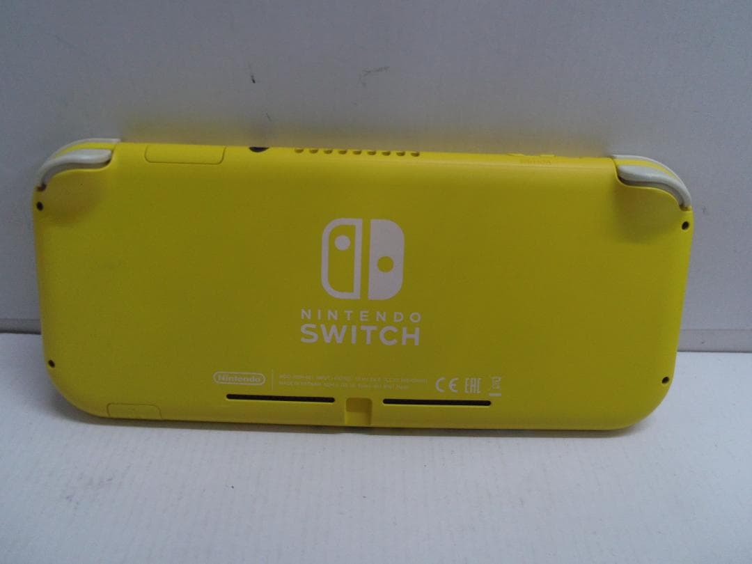 【中古】Nintendo Switch Lite イエロー　本体　アダプタのみ