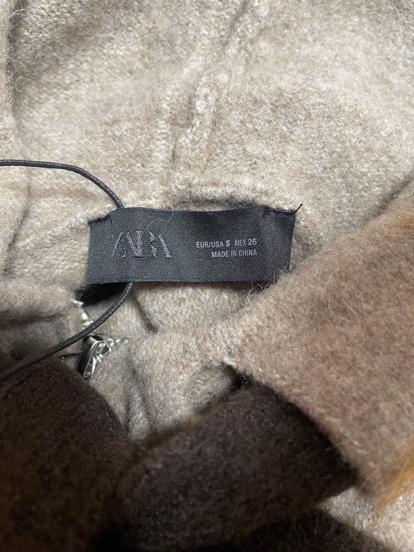 み　ZARA フード付きタイベルトニットカーディガン　Sサイズ
