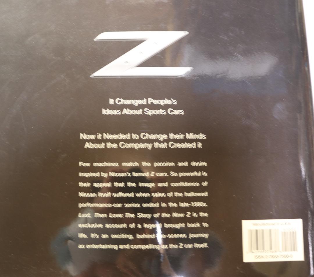 貴重　洋書　豪華写真集　日産フェアレディーＺ 英語版（翻訳冊子付） 中古本