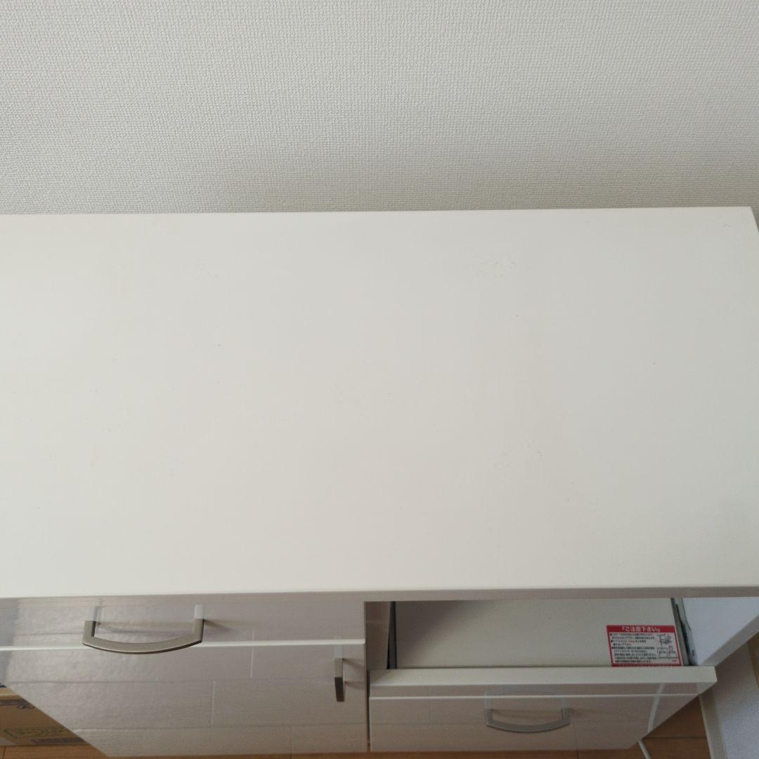 プロフ必読　食器棚