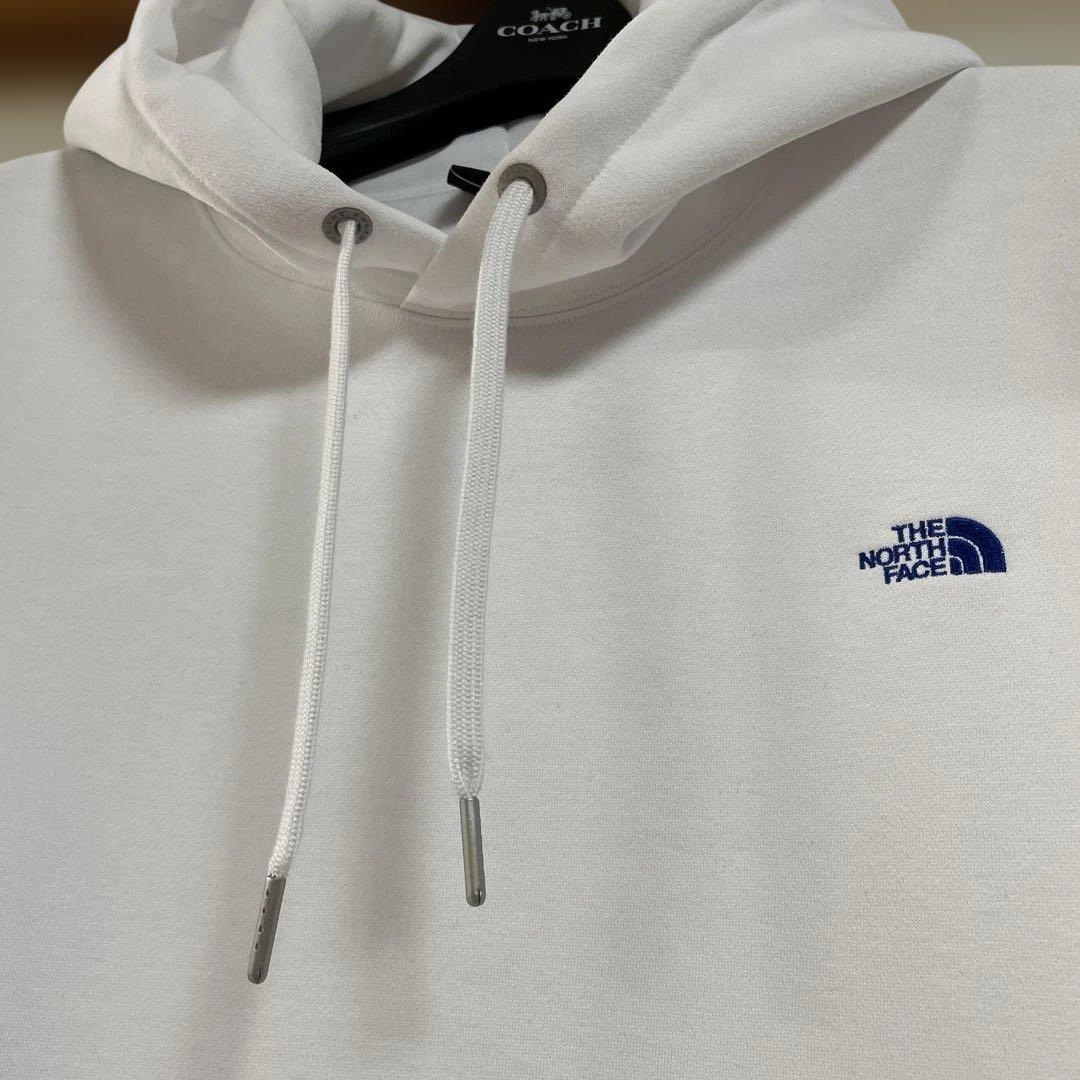 タグ付き新品THE NORTH FACE ホワイト パーカー裏起毛　XL