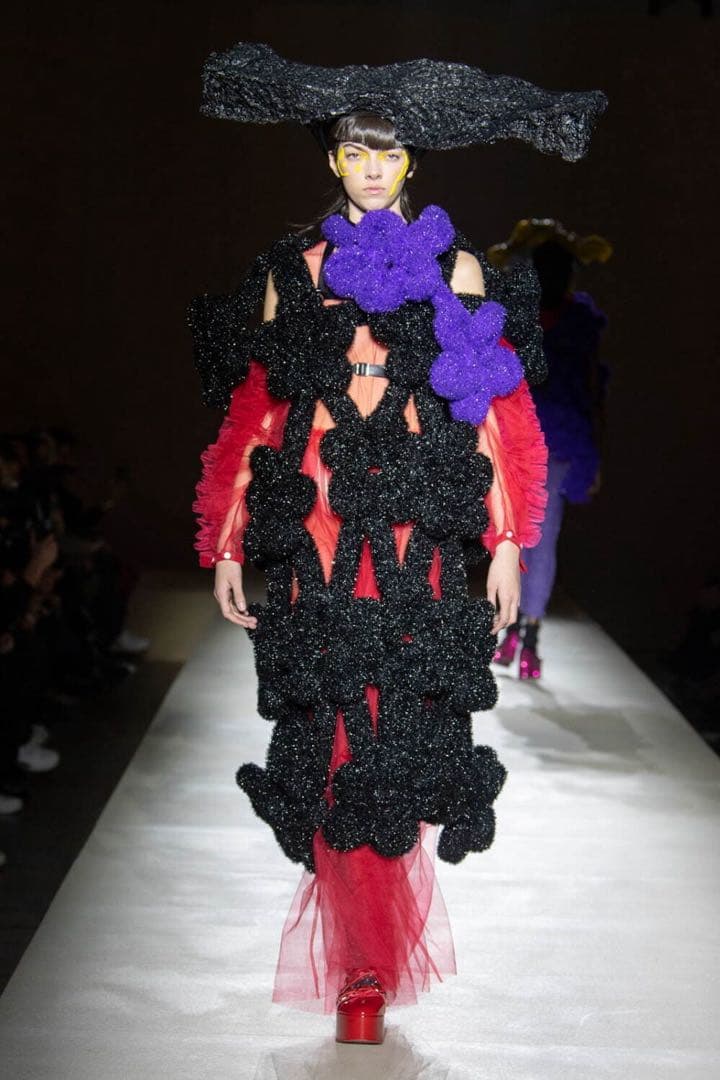 秋元梢着 23AW noir kei ninomiya フラワー ハーネスドレス