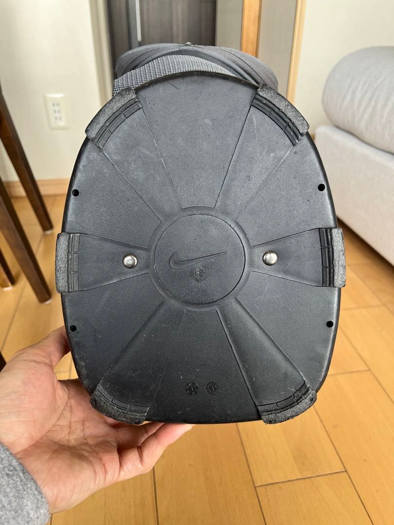 完売品　良品希少NIKE ナイキ　軽量2.7kg　カート型キャディバッグ　9型