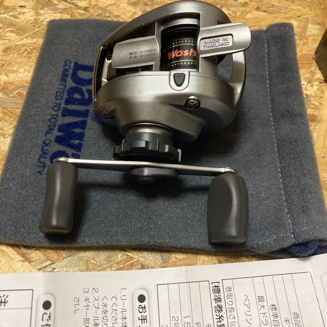 新品 チヌチェイサー 細糸仕様 替スプール付 DAIWA