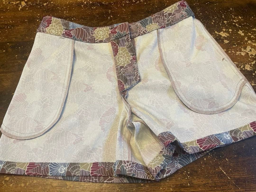 foglia brillante 新品未使用　ゴルフ　ショートパンツ M