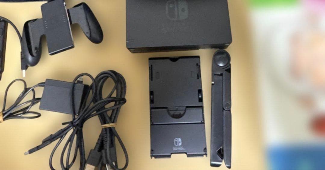 Nintendo Switch 本体 HAC-001 付き部品のみ