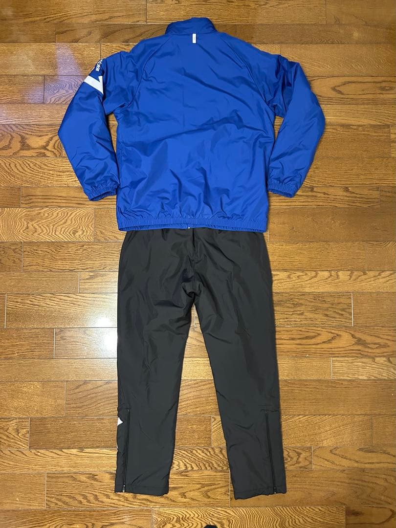 アシックス　A-I-M 中わたブレーカージャケット・パンツ　セットアップ