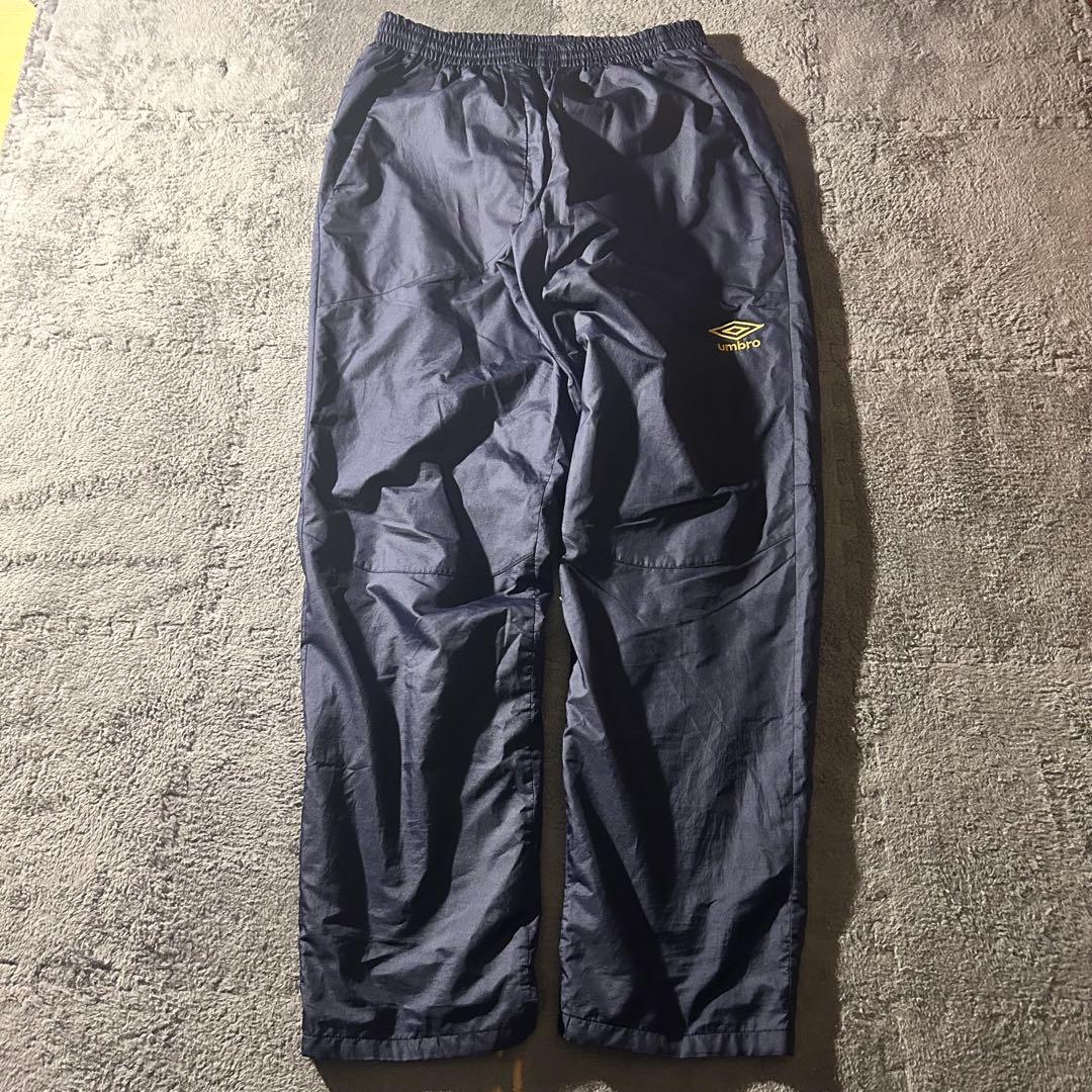 Umbro ネイビー ナイロンジャケット　セットアップ