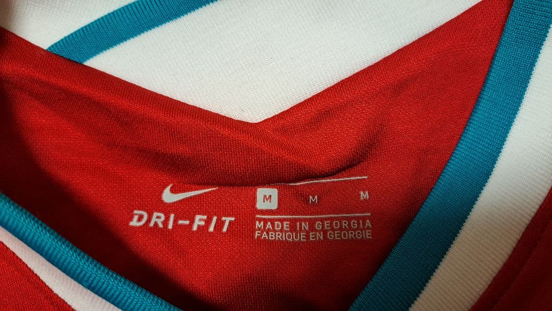 【美品】NIKE ナイキ リヴァプール20/21 南野拓実 #18 ユニフォーム