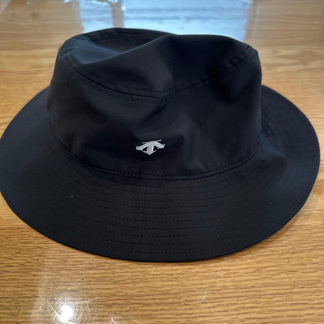 デサント　ゴルフ　ハット　美品