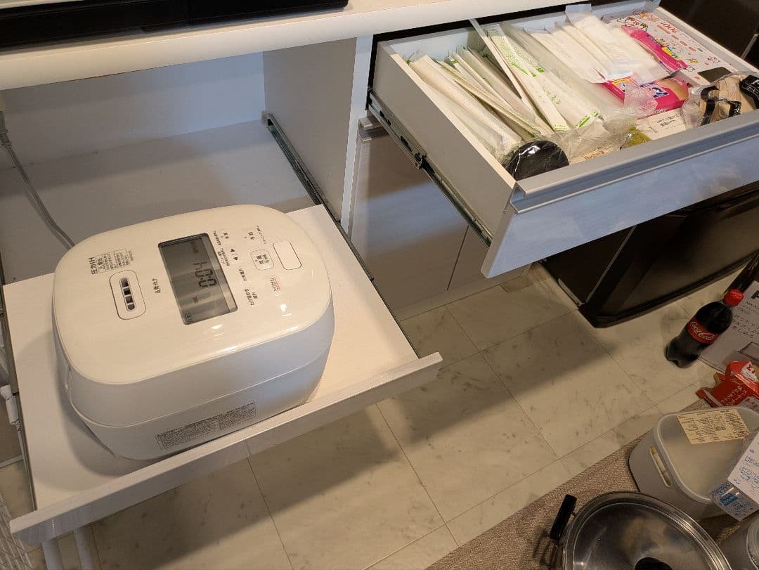 【処分特価】食器棚 カップボード 大川家具 完成品 幅120cm （設置作業込）
