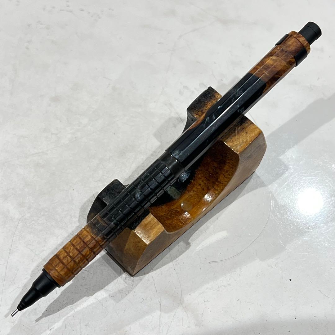 モト　orenznero 0.5 mm 12角軸　スリット加工格子柄