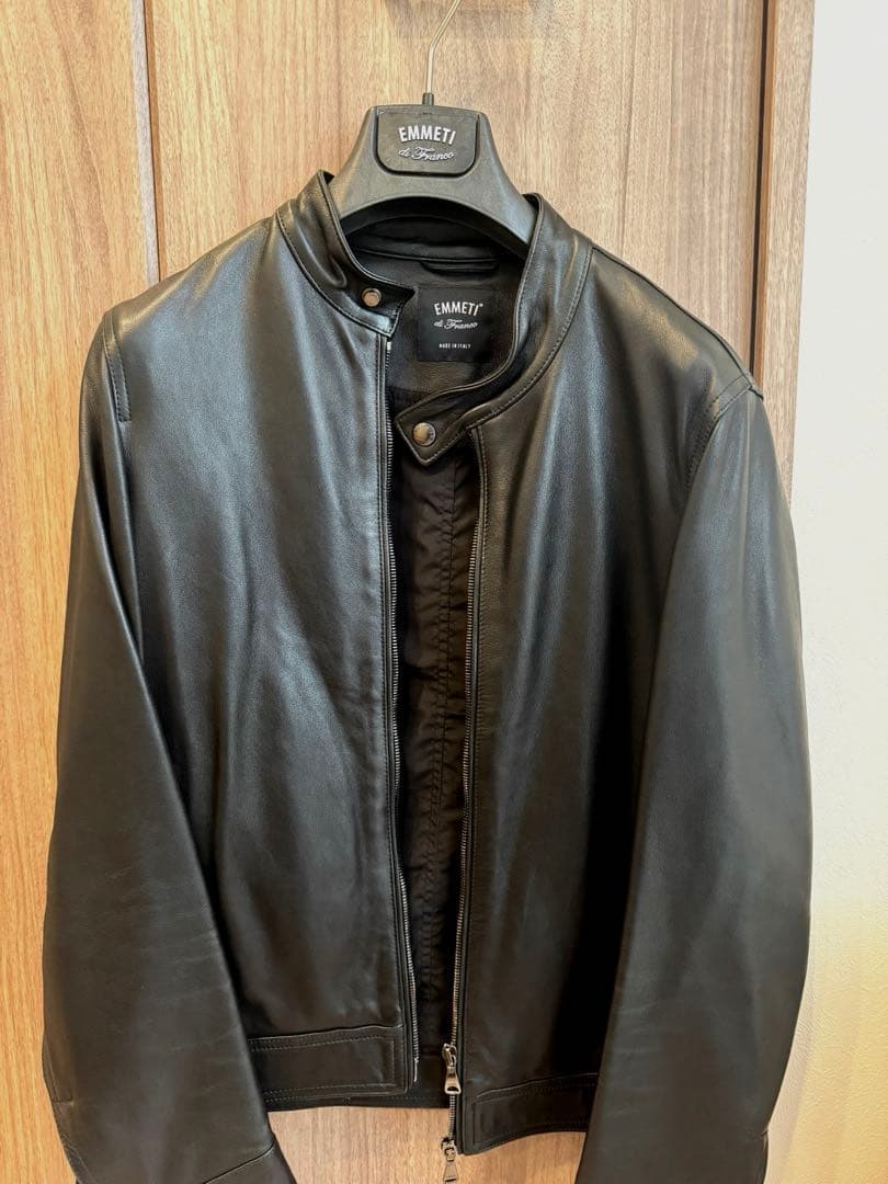 EMMETI JURI ブラック 46 レザー シングルライダース