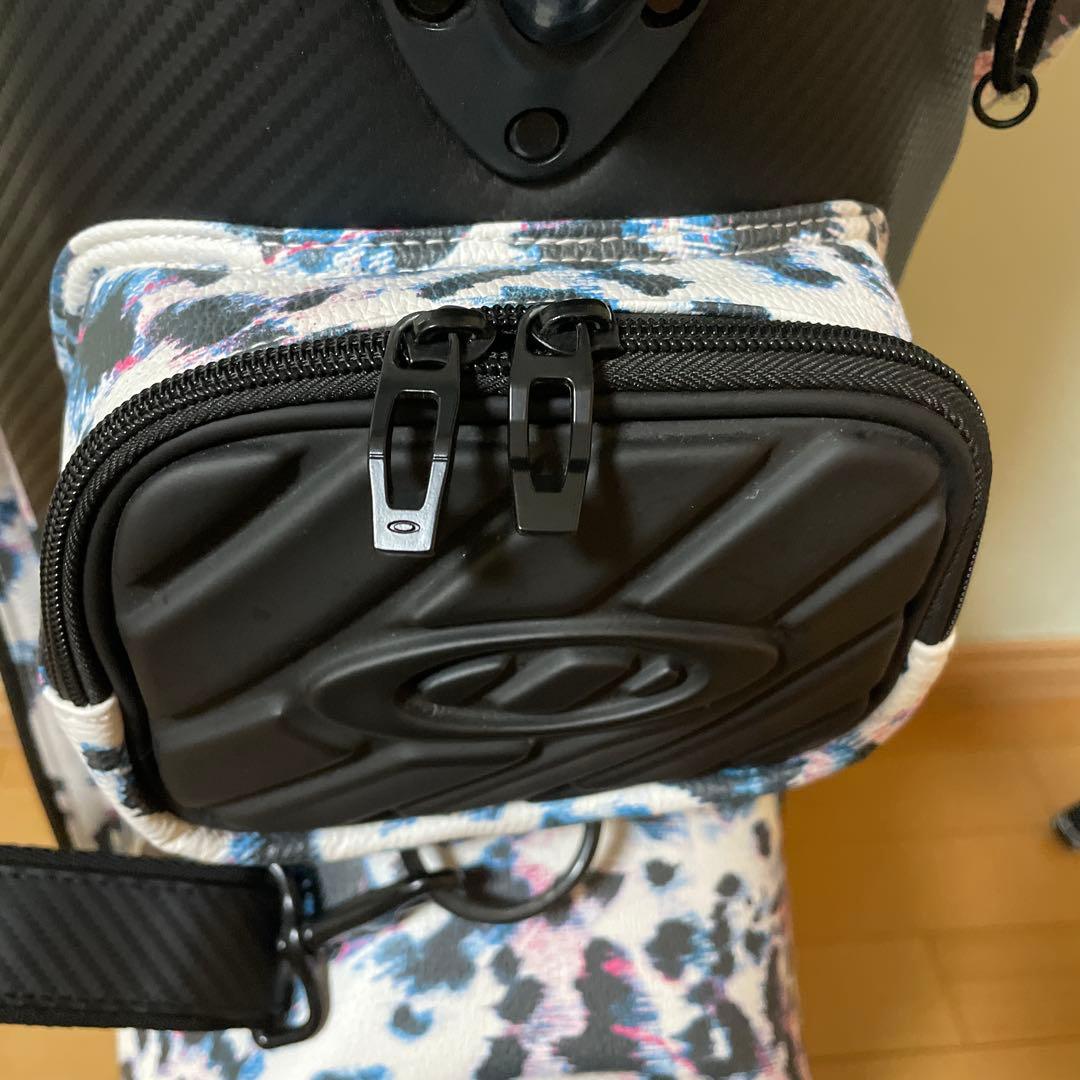 OAKLEY ヒョウ柄 キャディバッグ