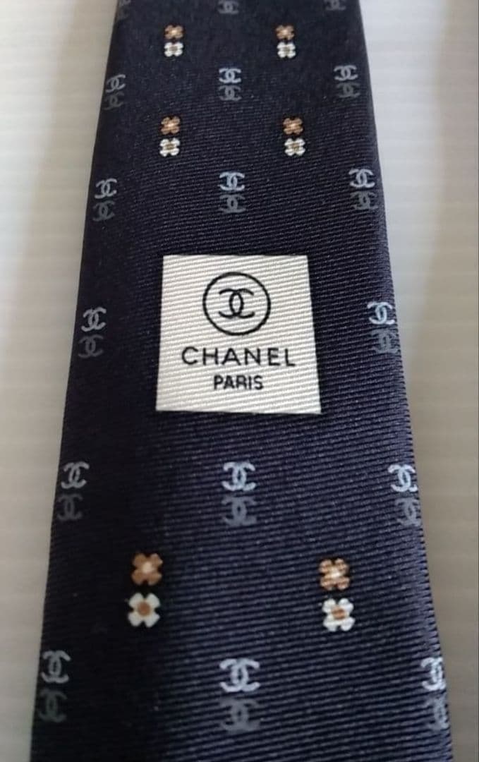CHANEL ネクタイ未使用品