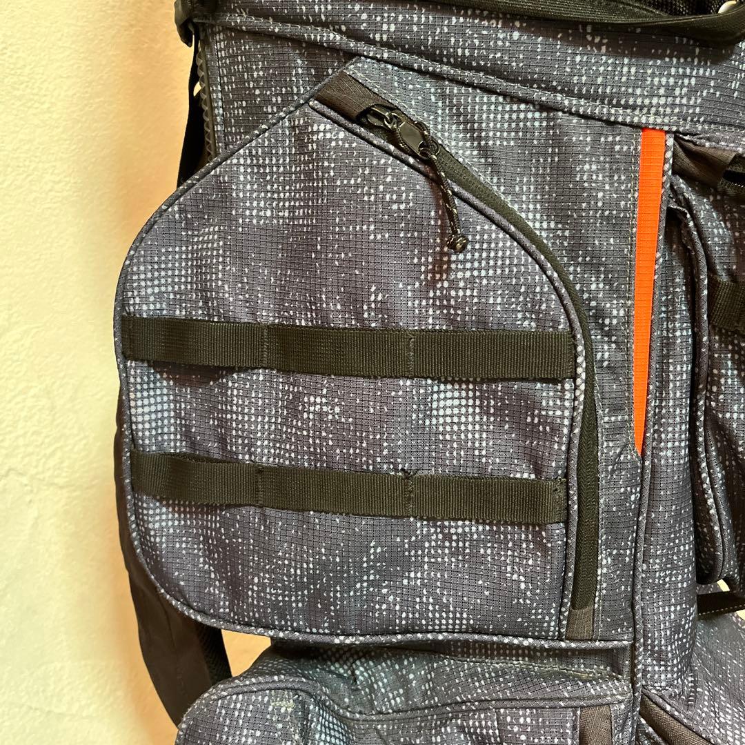 OGIO 14分割 キャディバッグ ネイビー、INNOVATIONフードカバー付