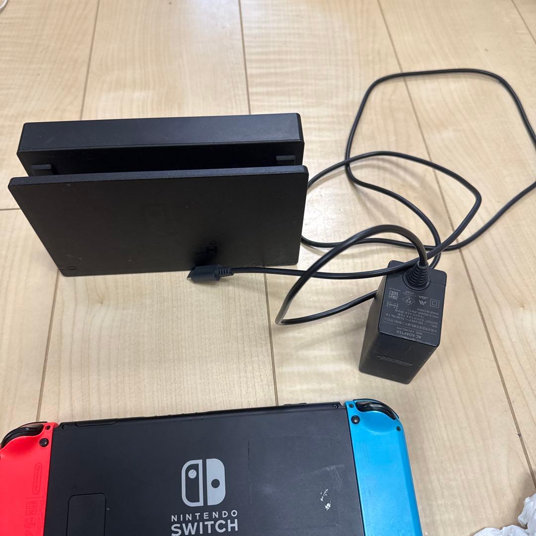 Nintendo Switch 本体 青/赤　ケース付き　ジョイコン訳あり