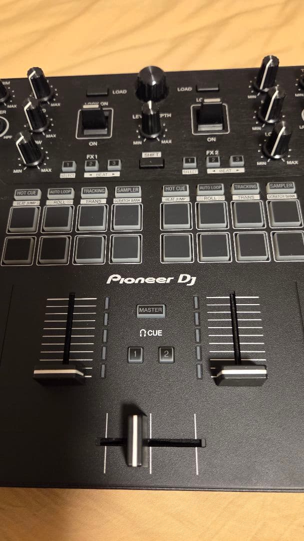 Pioneer DJ DDJ-REV1 DJコントローラー