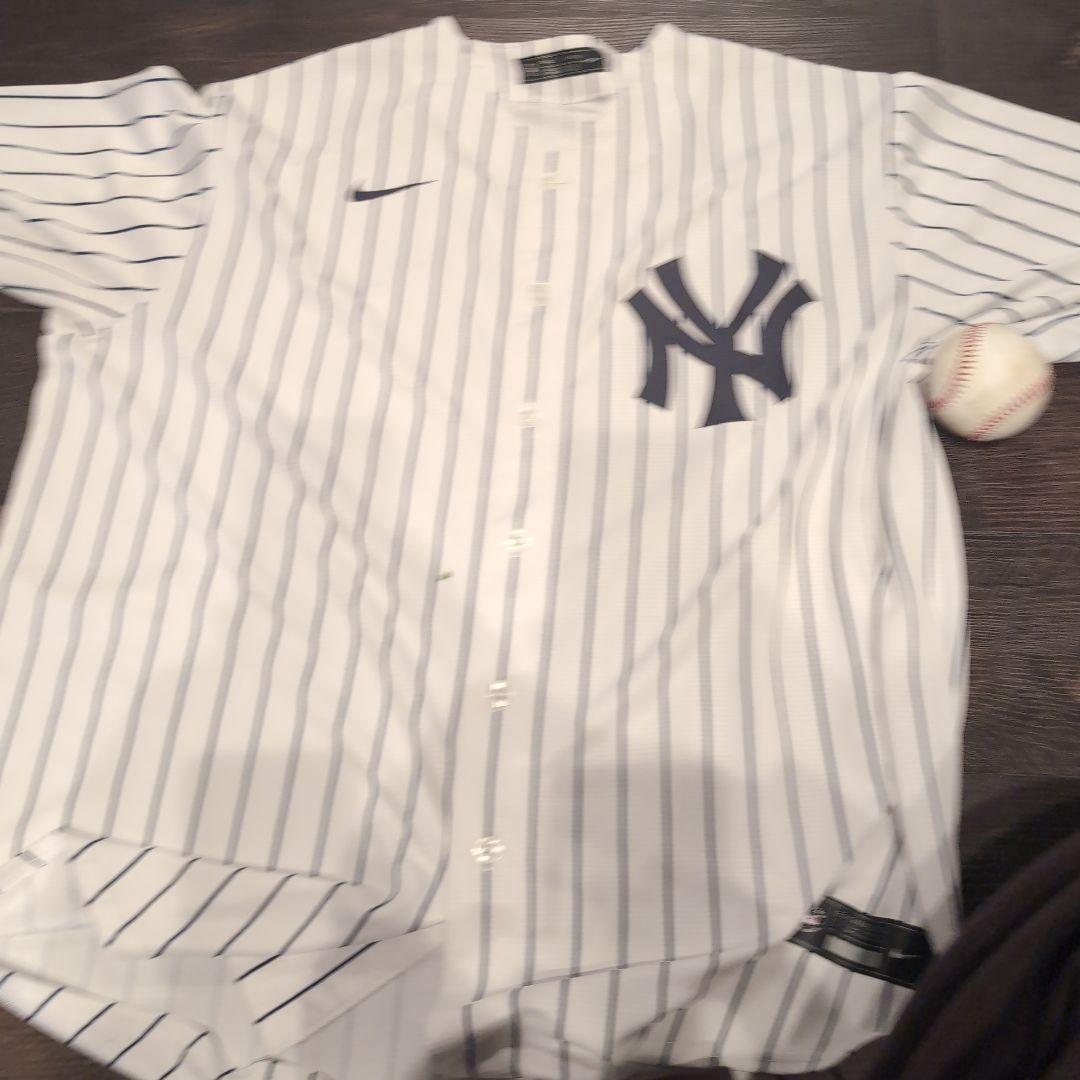 ニューヨーク・ヤンキース JUDGE 99 ユニフォームと大谷翔平出場試合ボール