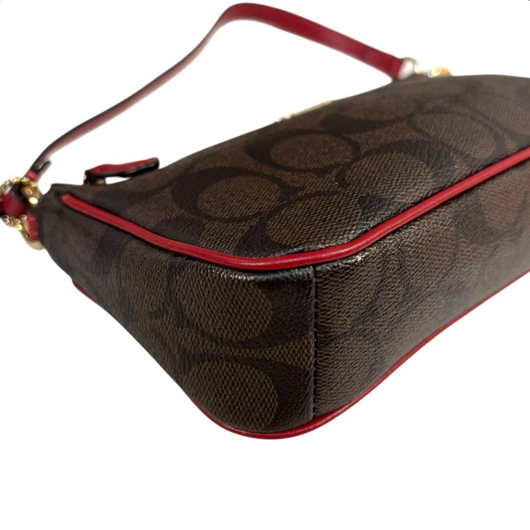 極美品　COACH アクセサリーバッグ　シグネチャー　ショルダー　肩掛け