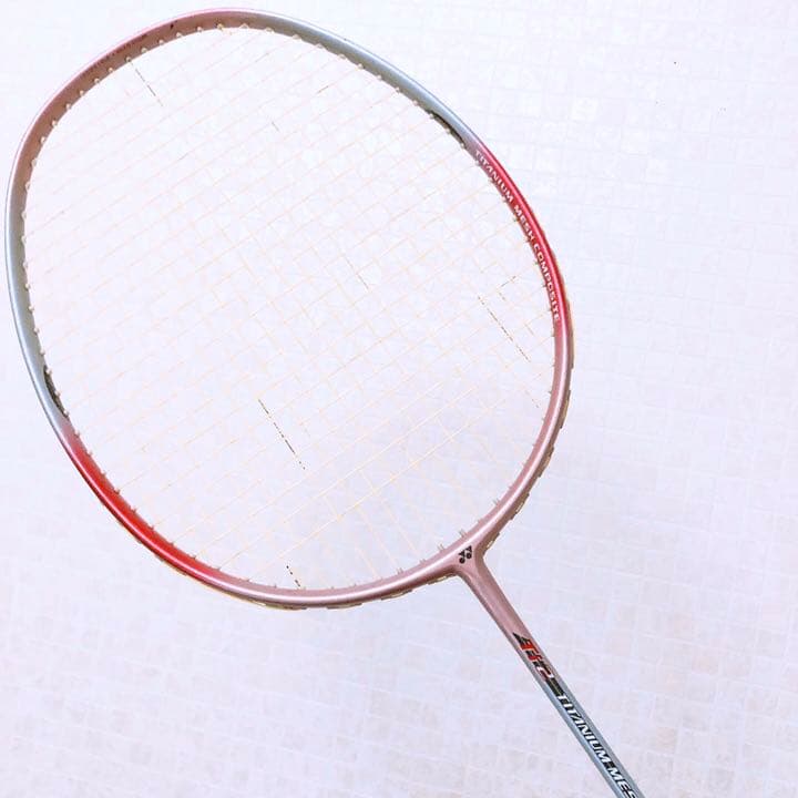 YONEX バドミントンラケット ヨネックス Ti2チタンメッシュ ローズピンク
