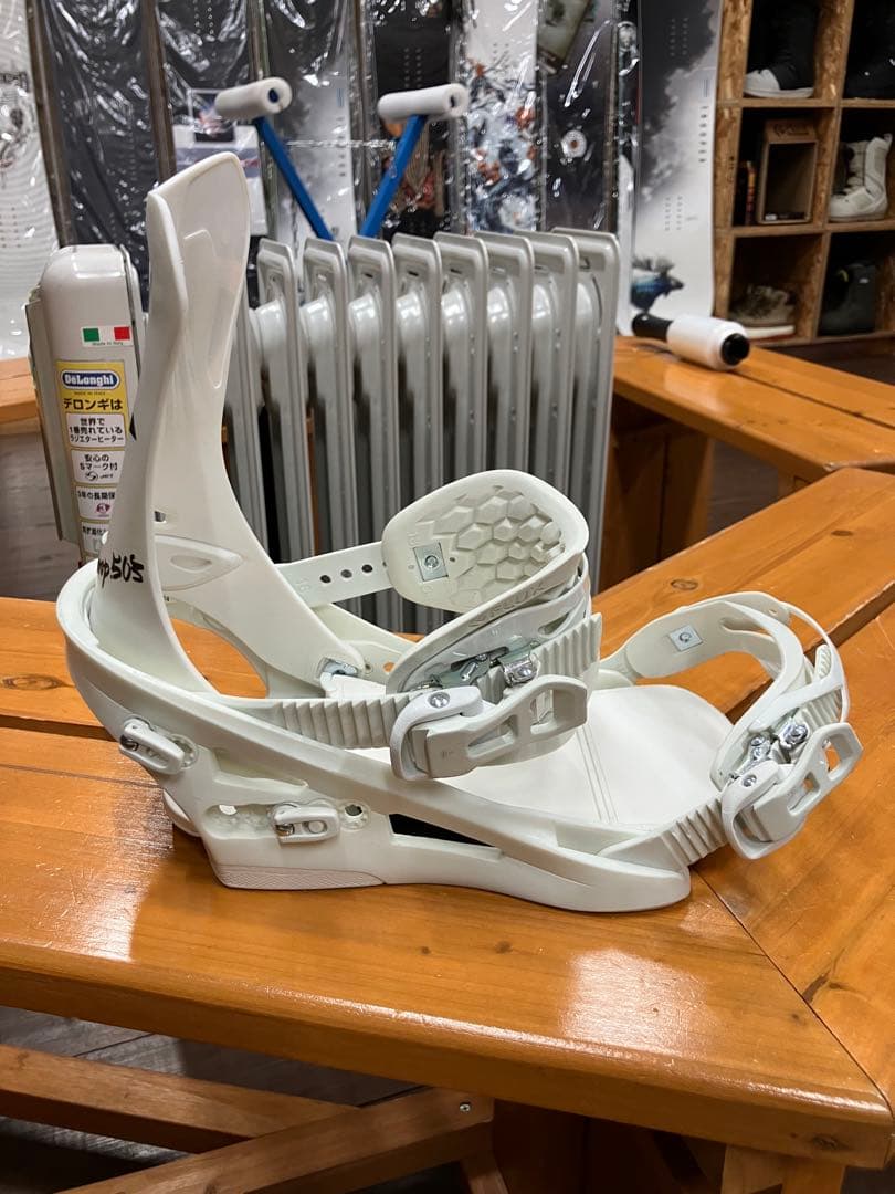 【中古】23-24 FLUX DS スノーボード　ビンディング　フラックス
