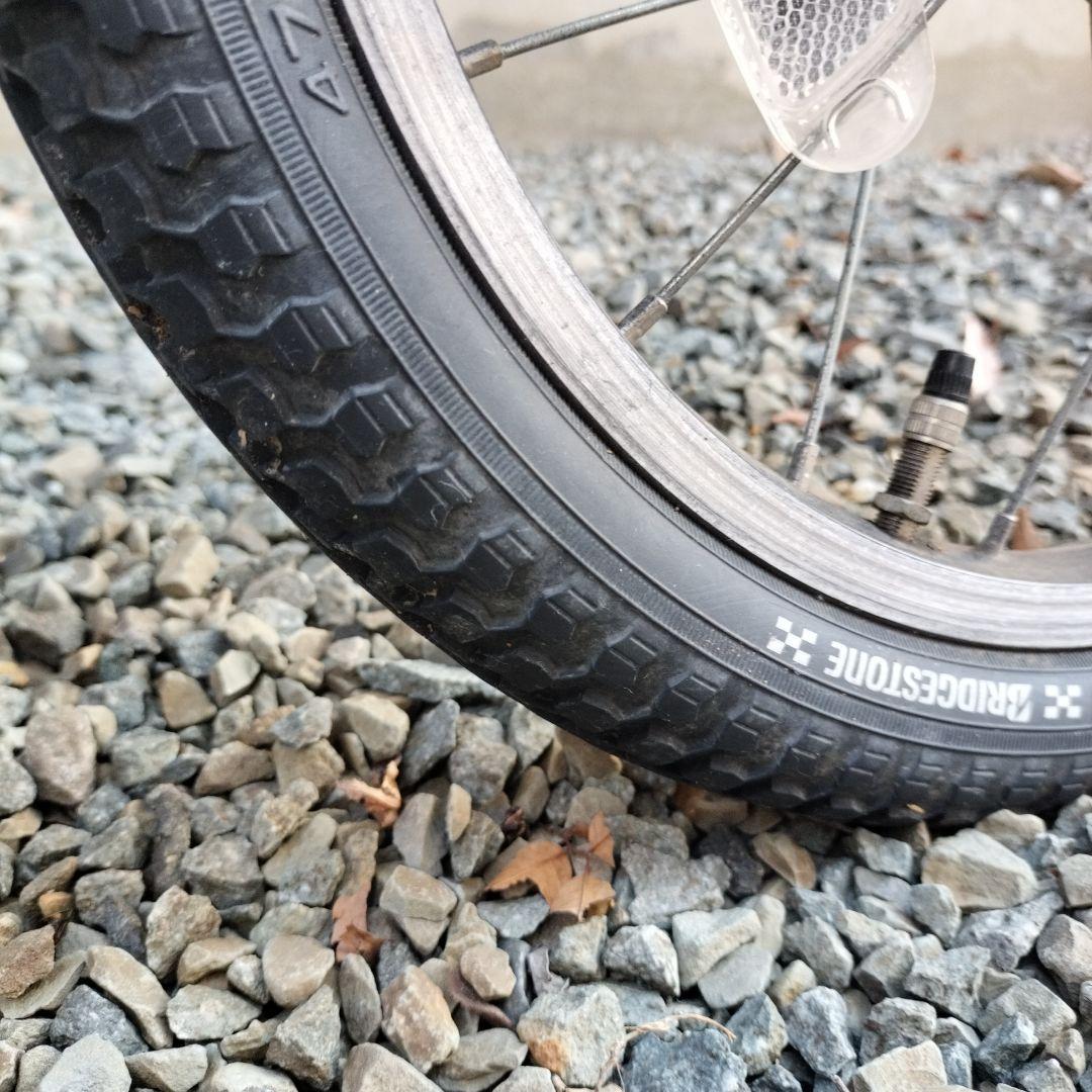 bikke 子供用自転車 ホワイト 補助輪とサドルカバー付き