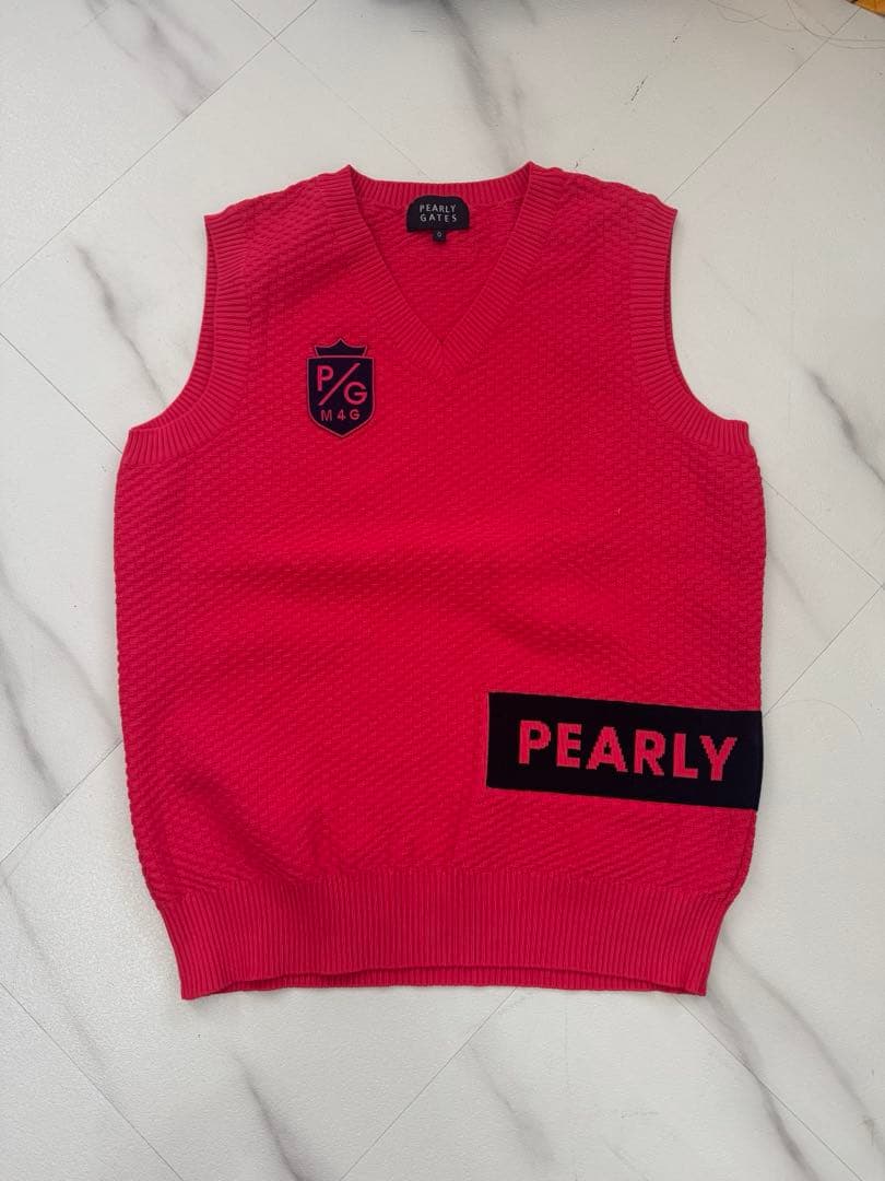 ３点セットPEARLY GATES ピンクVネックニットシャツとソックス
