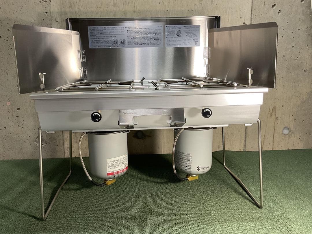 美品 液出し ギガパワー ツーバーナー スノーピーク  peak