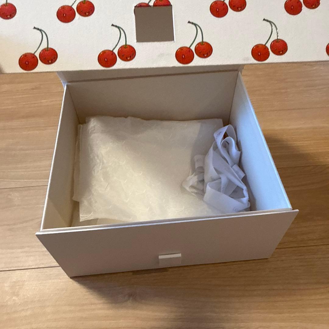ひさ⭐︎お値下げ⭐︎LOUIS VUITTON チェリー柄 ギフトボックス
