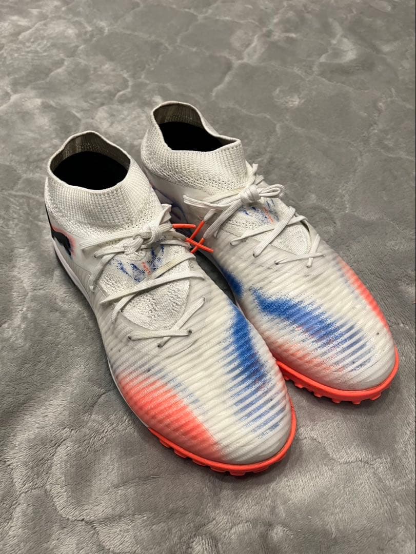 PUMA フューチャー8 プロ CAGE サッカーシューズFUTURE 25FW