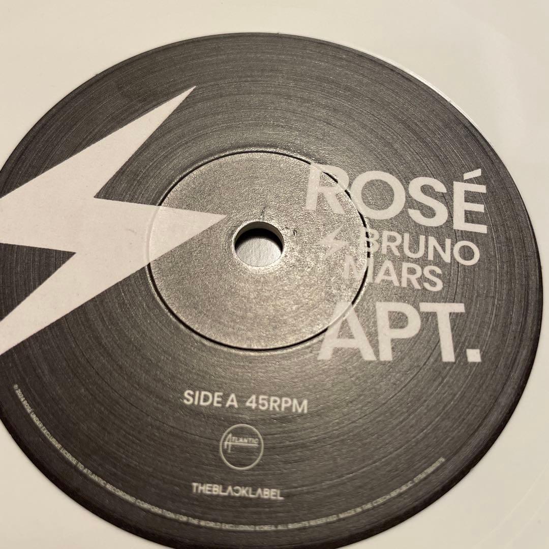 大幅値下 ROSE BRUNO MARS APT. ロゼ ブルーノマーズ