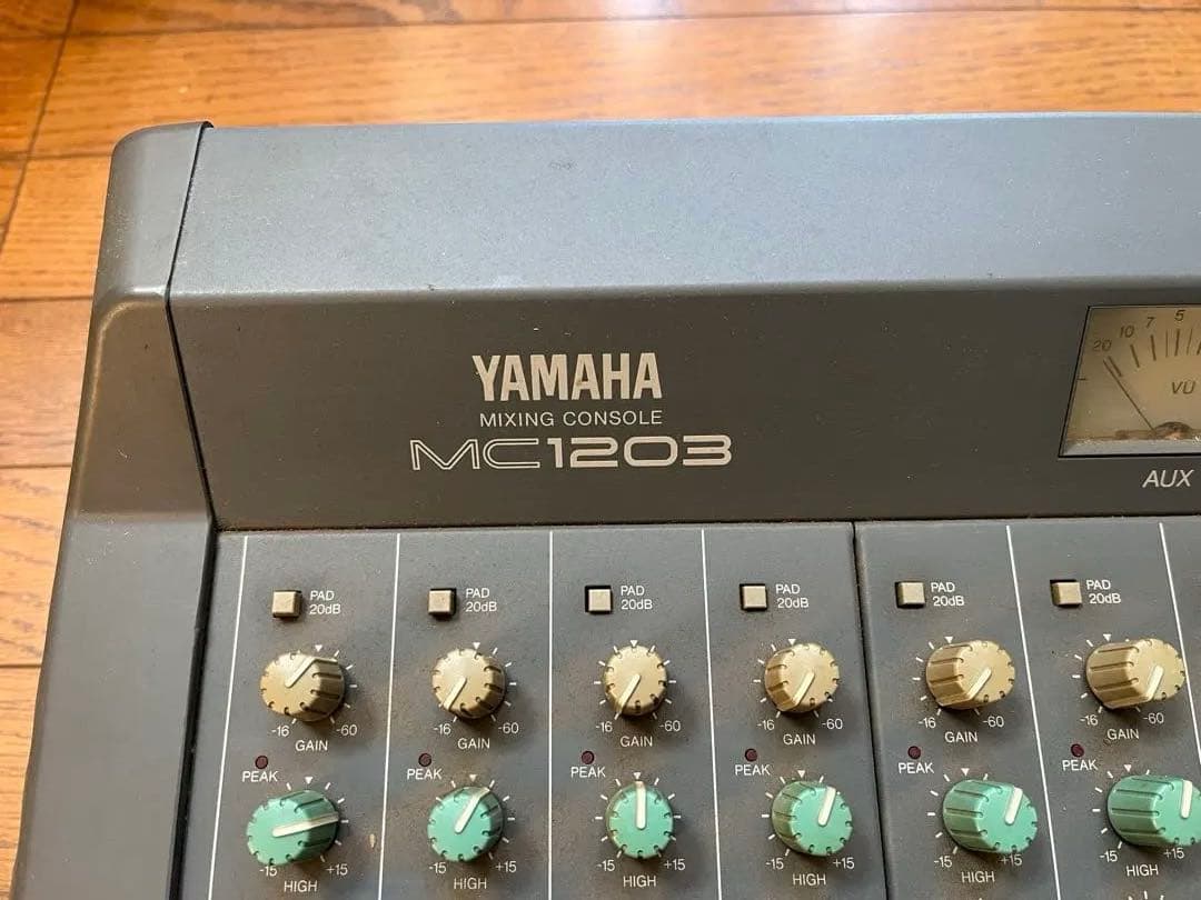 d*9様 レトロ　YAMAHA MC1203 ミキシングコンソール　12チャンネ