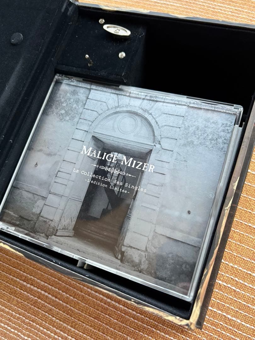 邦楽 MALICE MIZER / La Collection des Singles