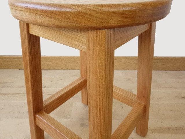 北海道手作り家具　ケヤキ（欅）材　スツール　座面一枚板