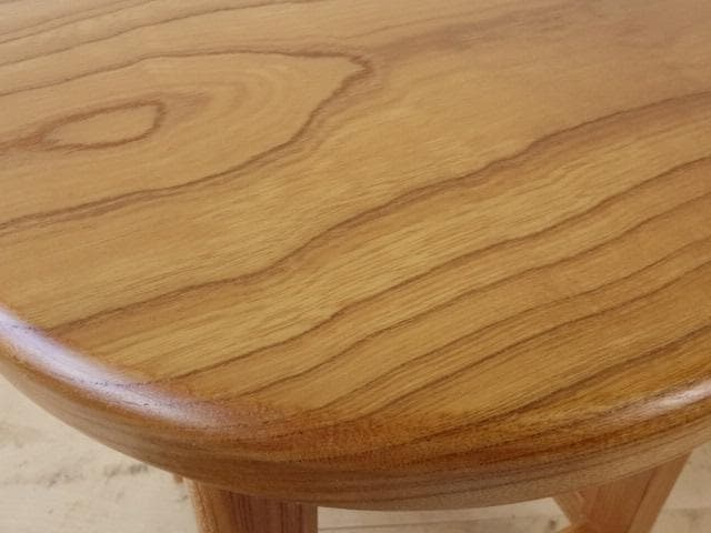 北海道手作り家具　ケヤキ（欅）材　スツール　座面一枚板