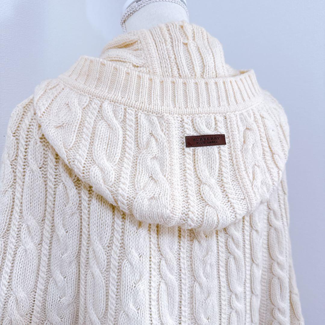 バーバリーブルーレーベル　ケーブルニットポンチョ　金ボタン　フーディー　M