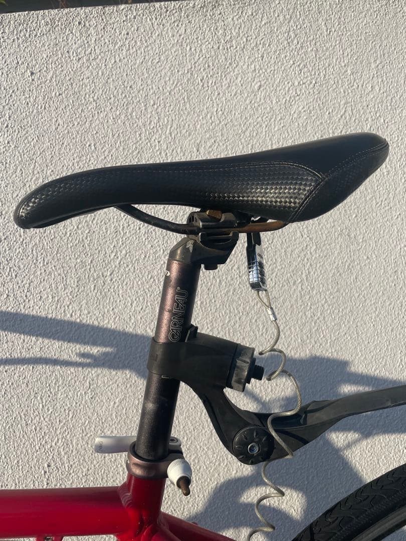LOUIS GARNEAU TR LITE Eクロスバイク　油圧ディスク