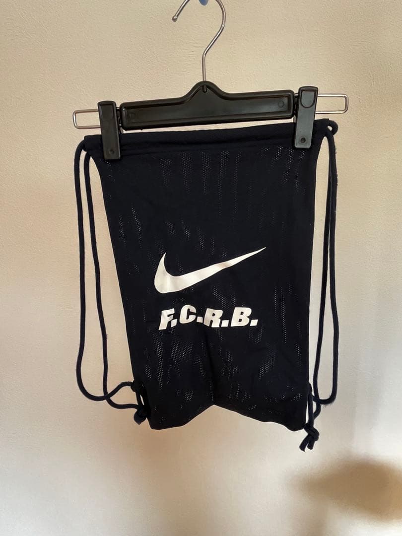 【2月,3月限定価格】【超貴重】FCRB トレーニングウェアセットアップ