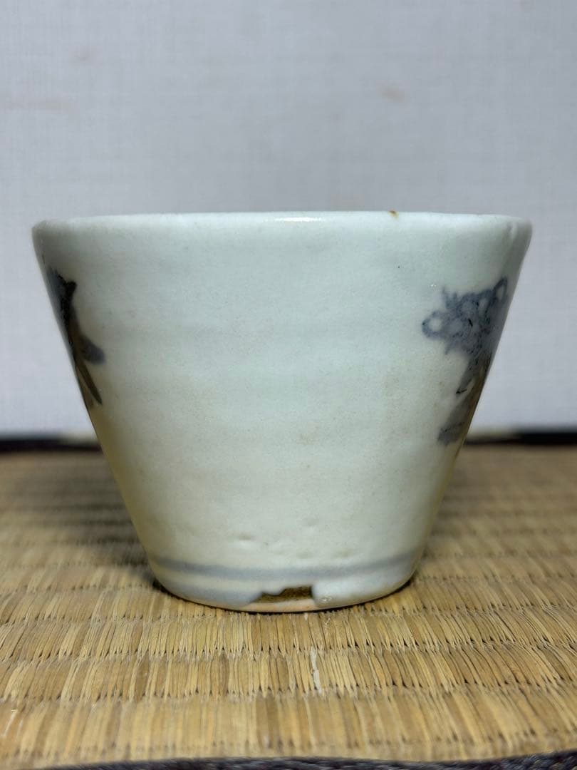 初期伊万里そば猪口　こんにゃく印判