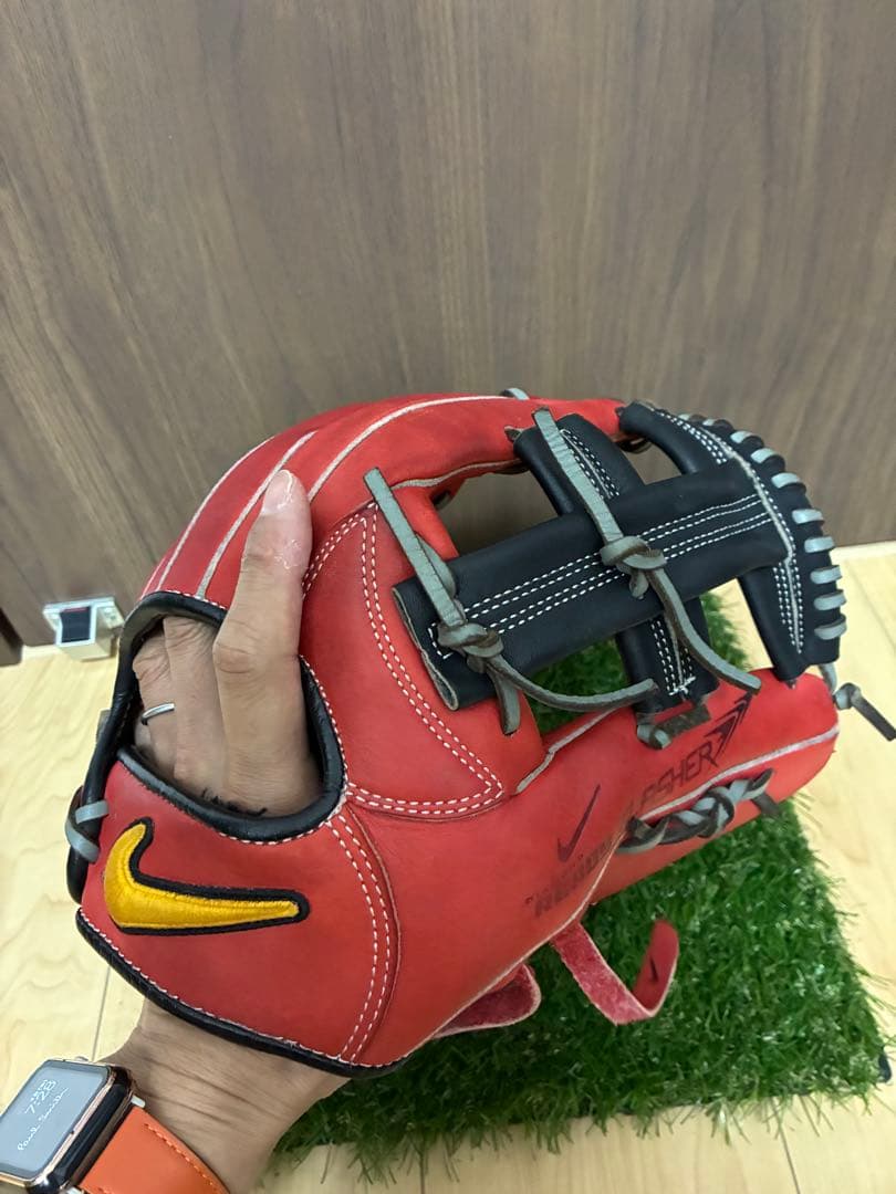NIKE一般軟式用グラブ　湯もみ型つけ済み