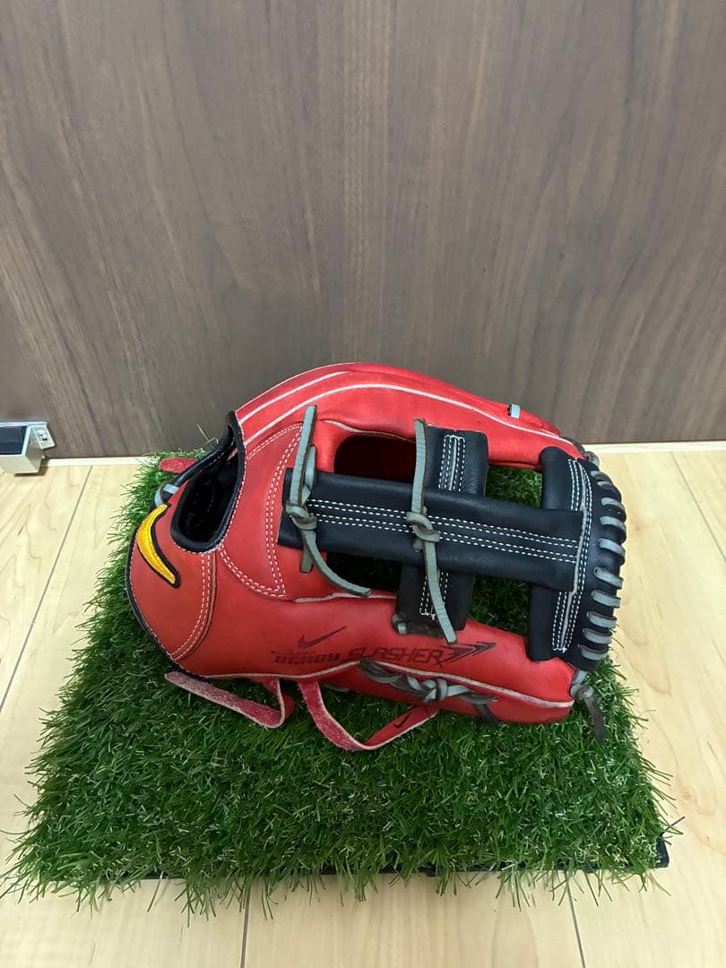 NIKE一般軟式用グラブ　湯もみ型つけ済み
